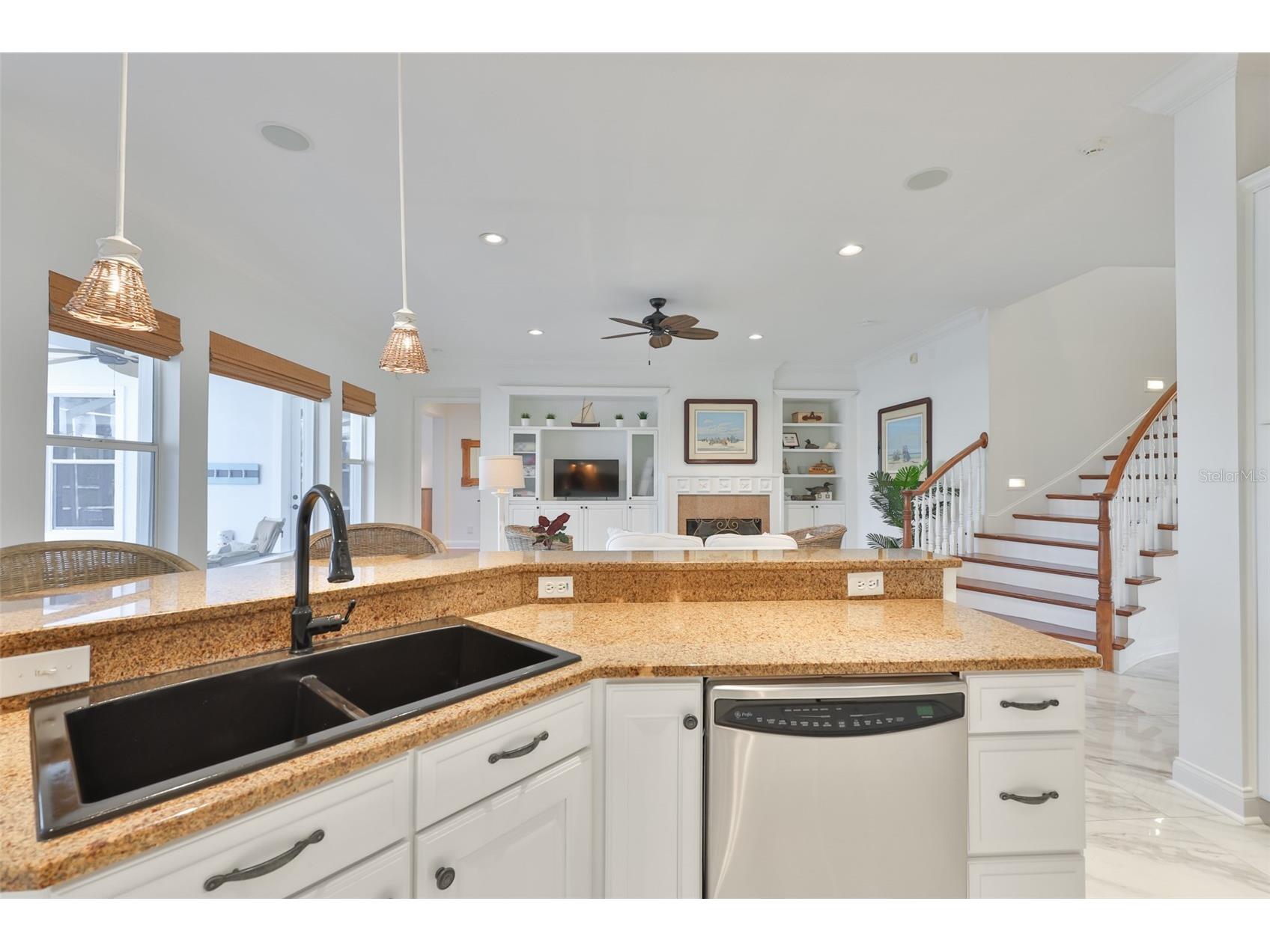 5318 Loon Nest Court Apollo Beach FL 33572 - MIRA BAY LAGOON CANAL TB8508996 image23