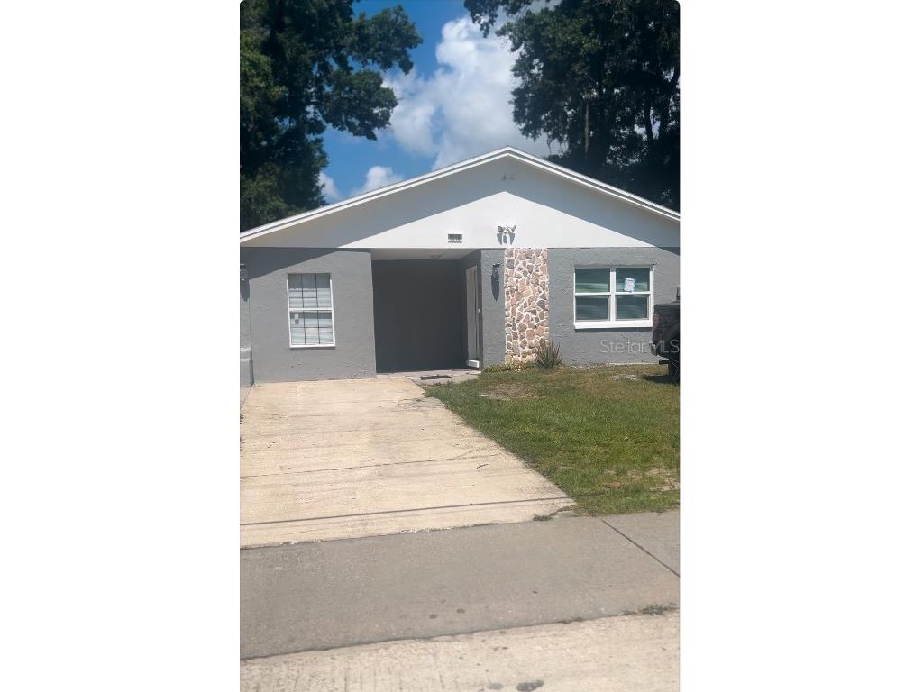 5318 N Mendenhall Drive Tampa FL 33603 TB8348129 image1