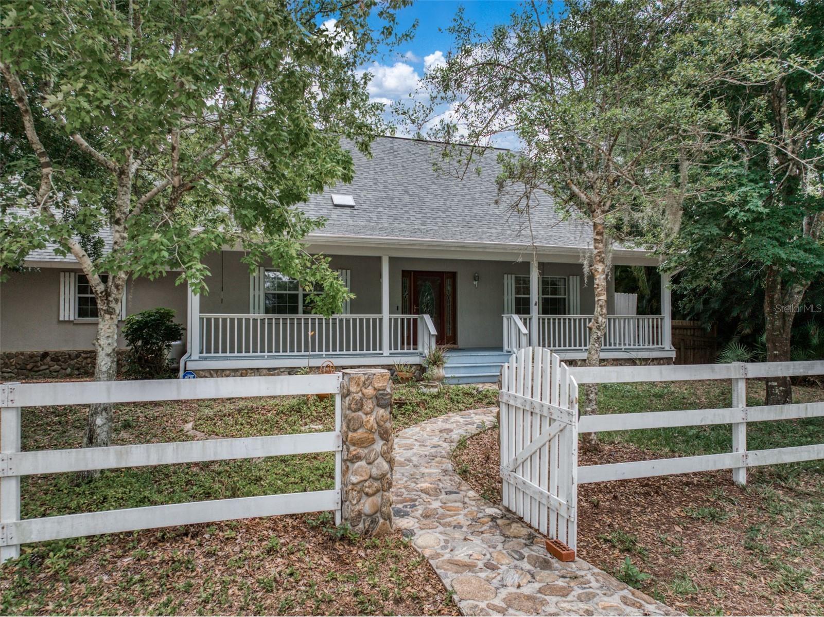 5318 Oak Road Sebring FL 33875 P4937325 image1