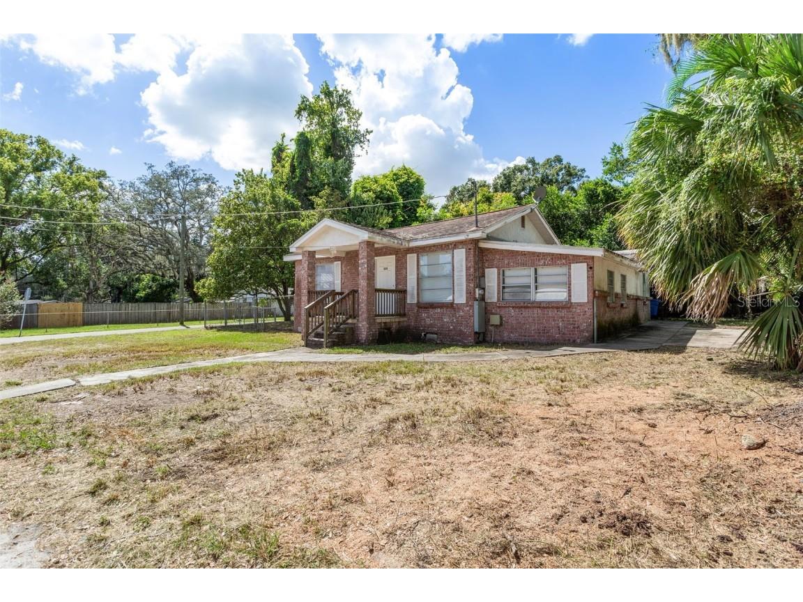 5318 Plum Ave Seffner FL 33584 U8213129 image1