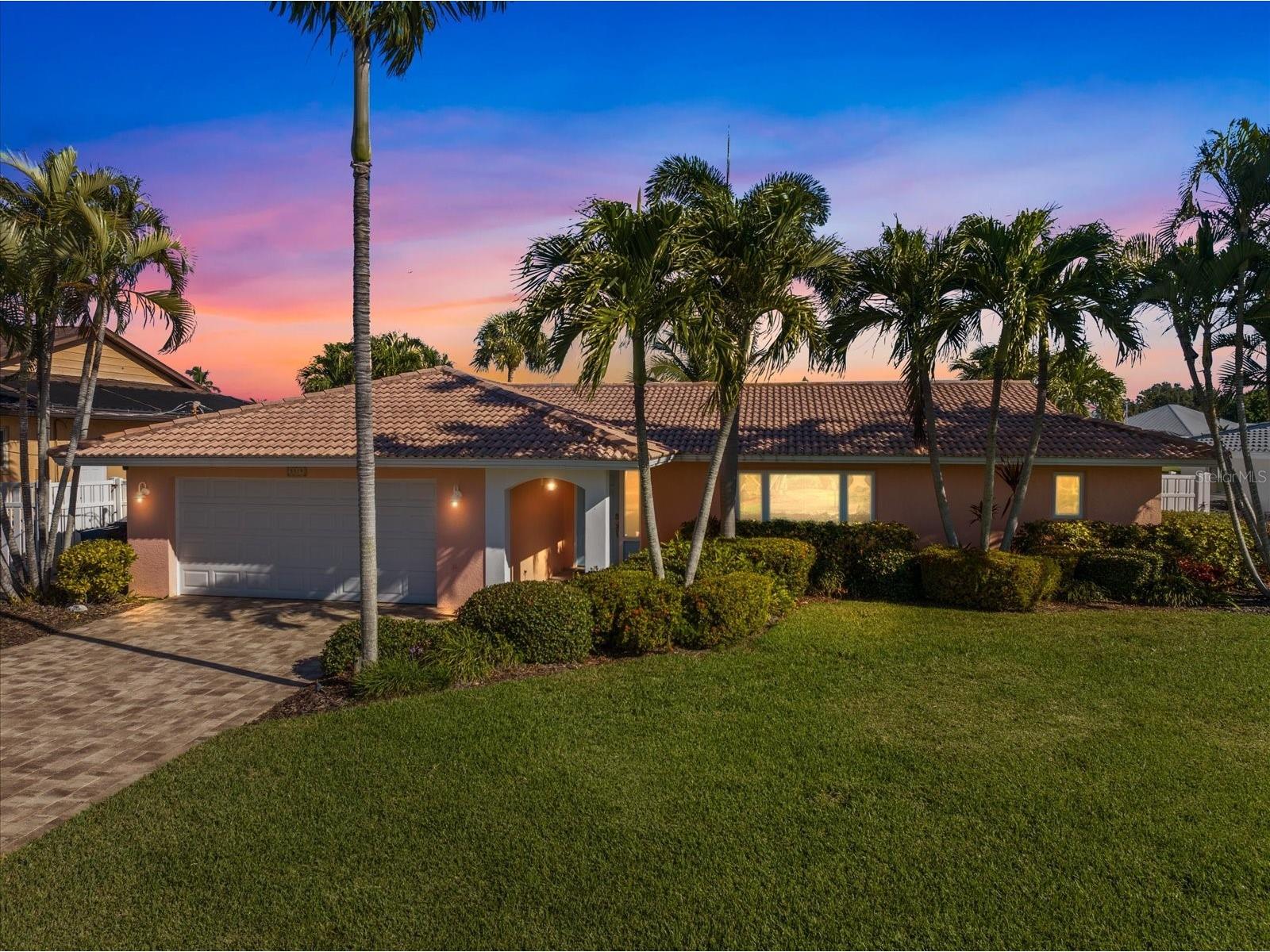 5319 Bimini Drive Bradenton FL 34210 A4678110 image1