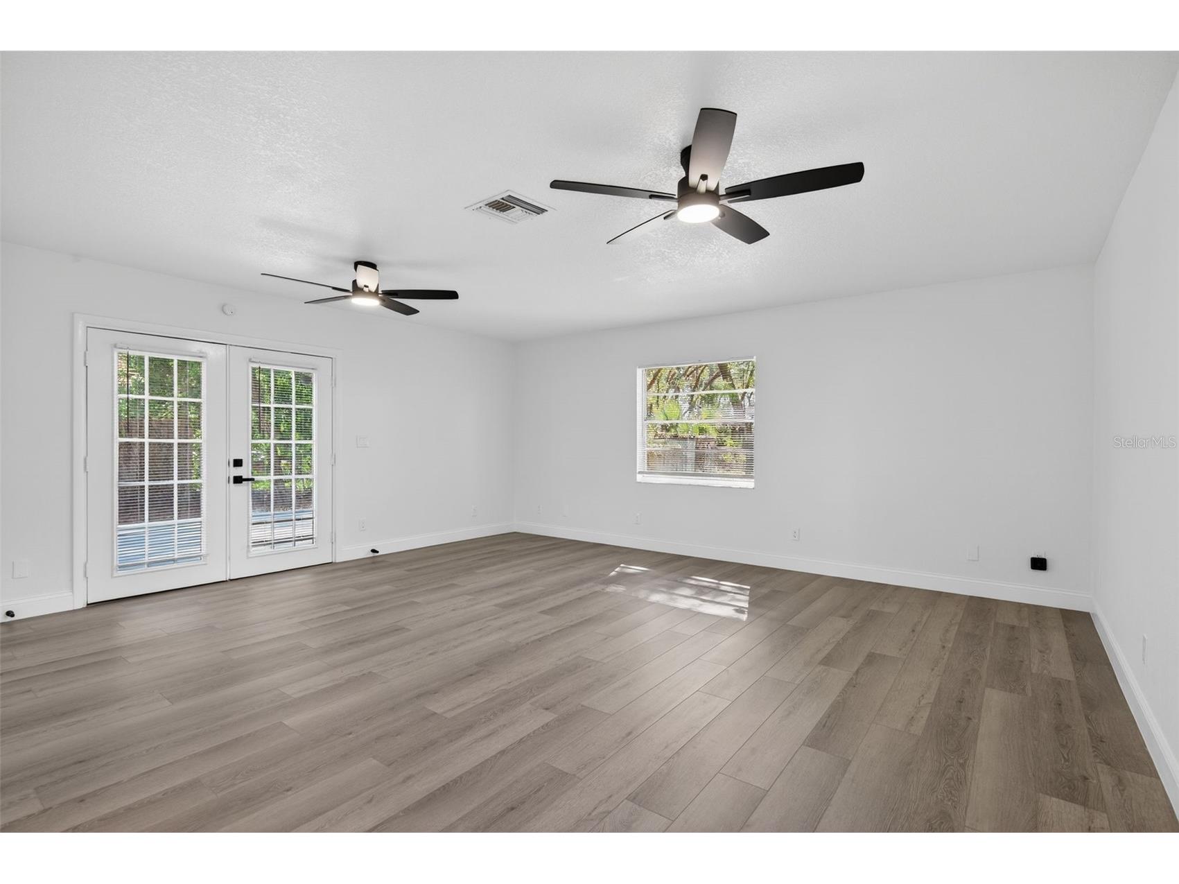 5319 Martin Lane Tampa FL 33617 O6376157 image20