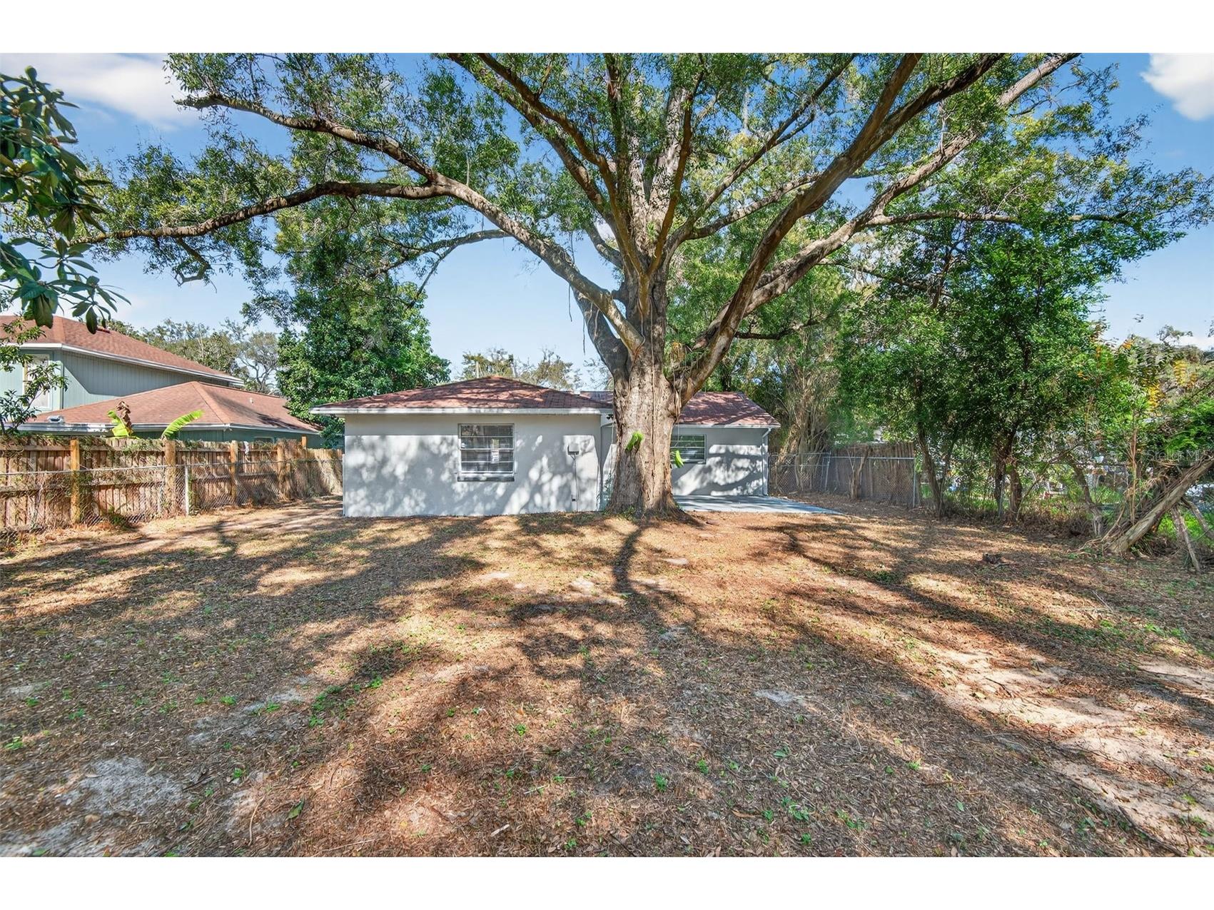 5319 Martin Lane Tampa FL 33617 O6376157 image24