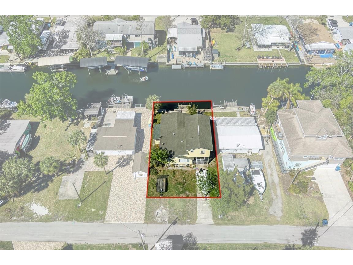 5319 Ray Drive Weeki Wachee FL 34607 - WEEKI WACHEE RIVER W7873054 image1