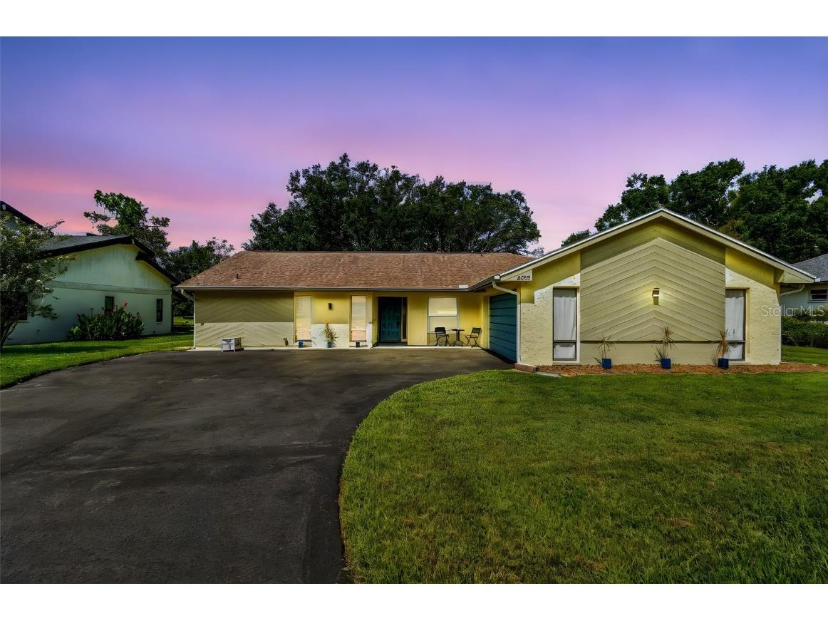 5319 Saddlebrook Way Wesley Chapel FL 33543 TB8417557 image1