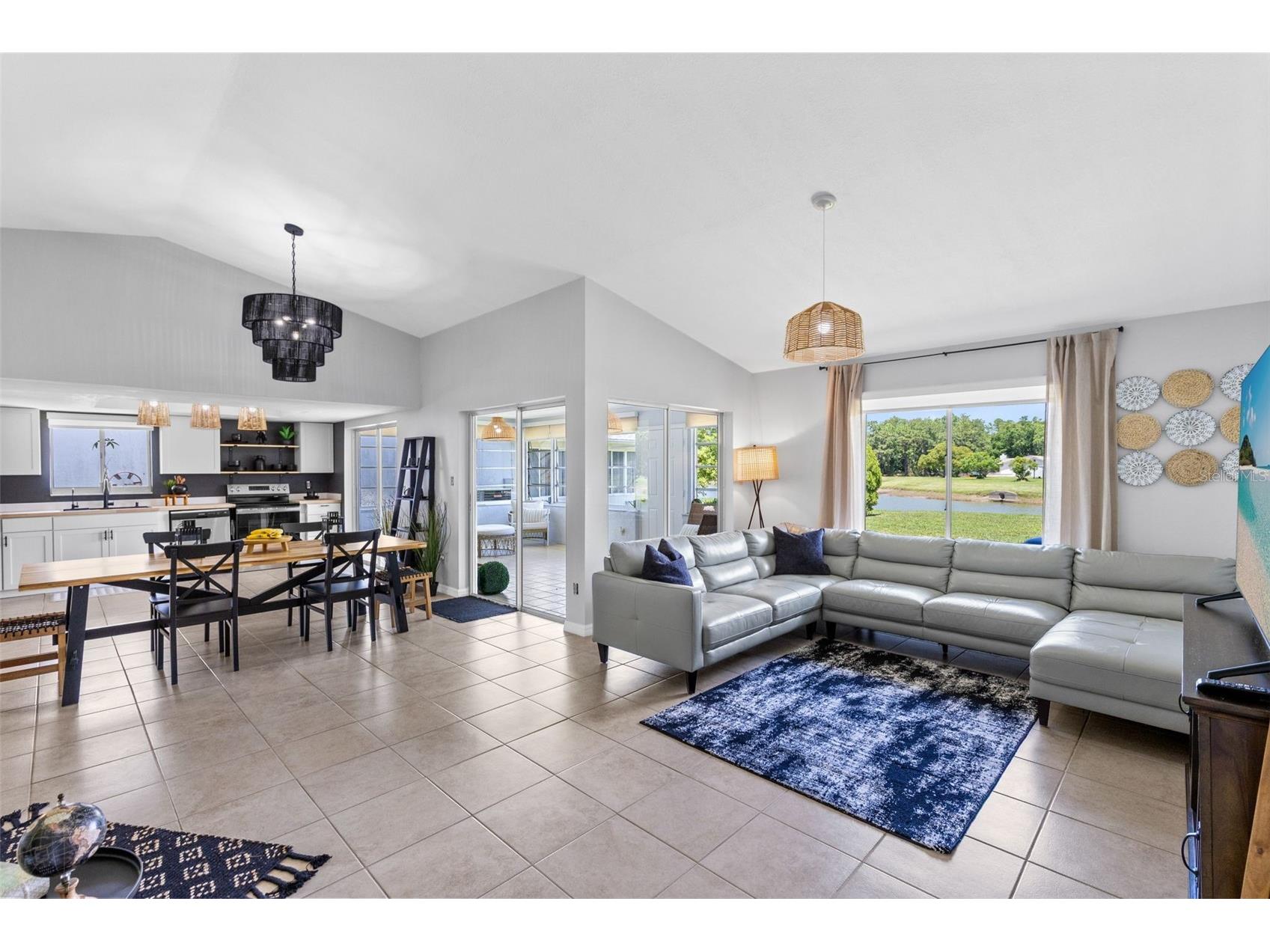 5319 Sandy Hill Drive Orlando FL 32821 O6413804 image2