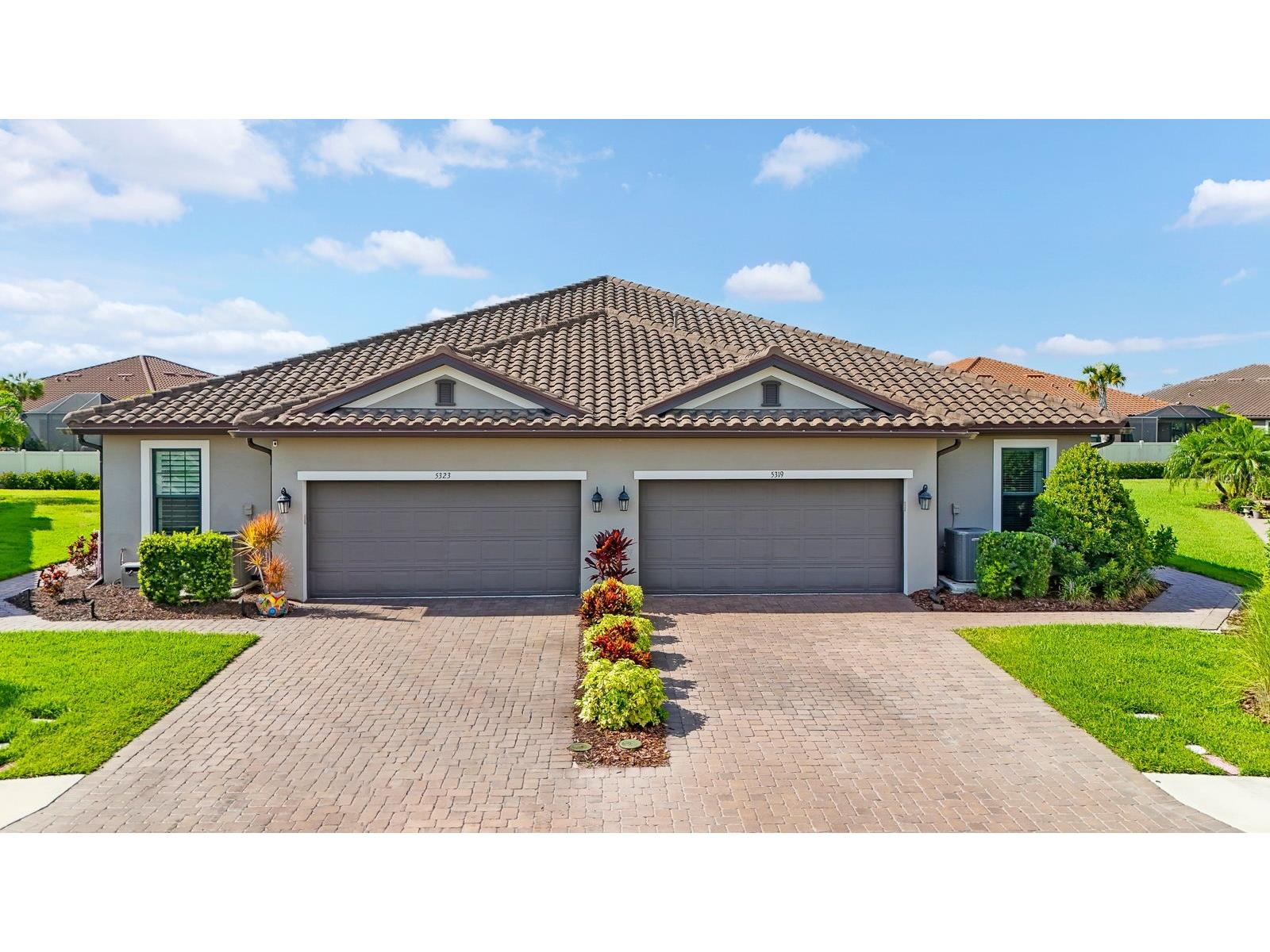 5319 Taliaferro Court Palmetto FL 34221 A4699179 image1