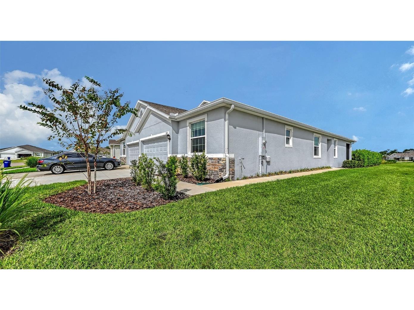 532 157th Court E Bradenton FL 34212 N6140901 image1