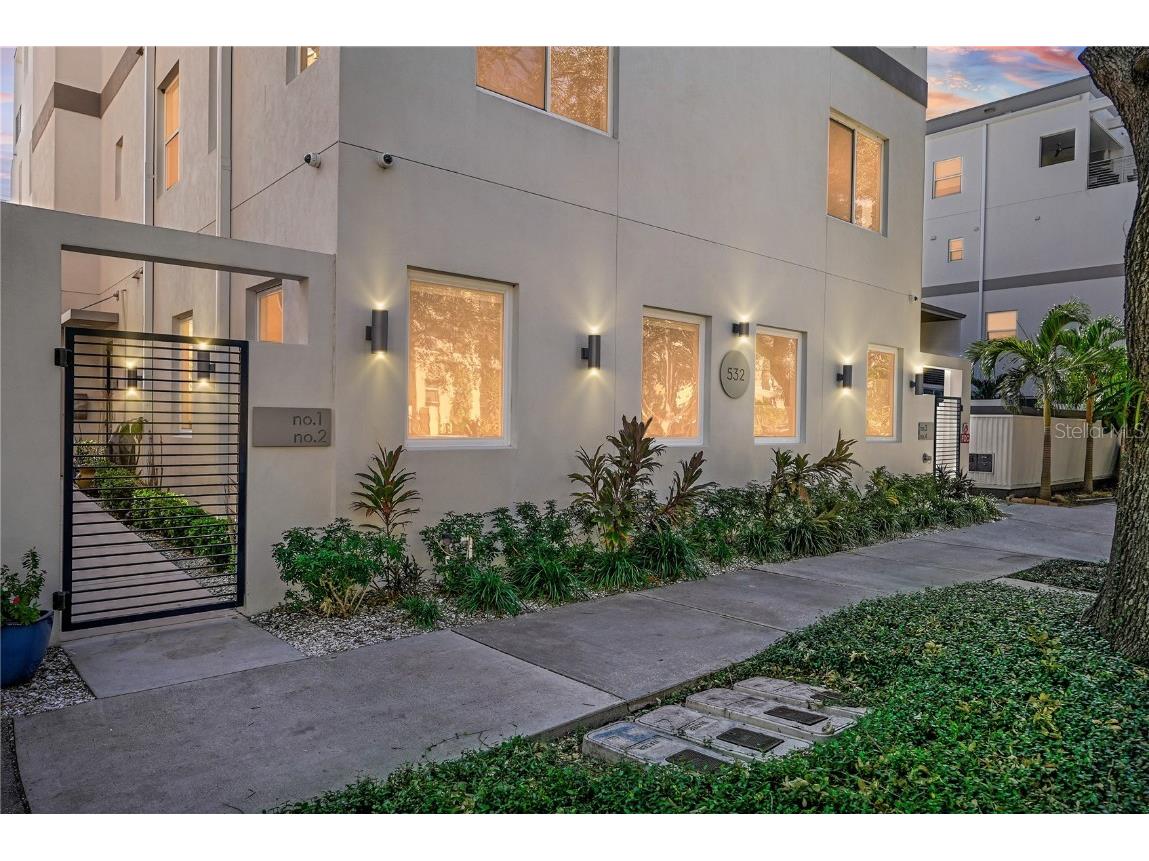 532 4th Avenue S #2 Saint Petersburg FL 33701 TB8314546 image1