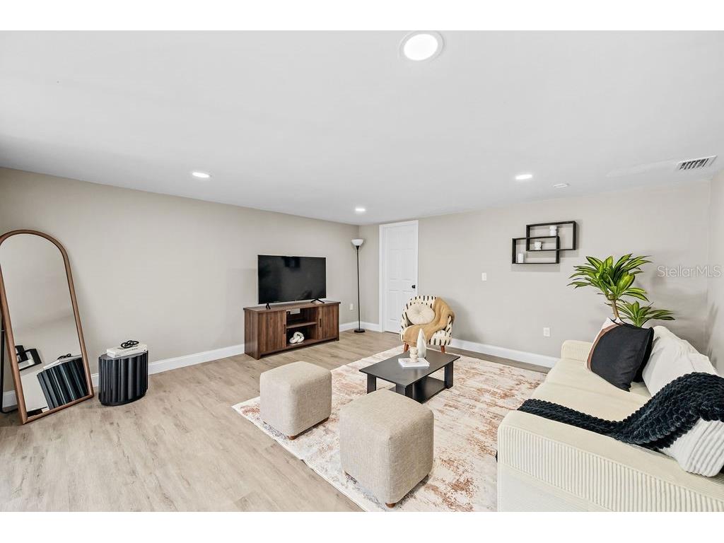 532 Buckingham Avenue Melbourne FL 32935 O6325357 image14