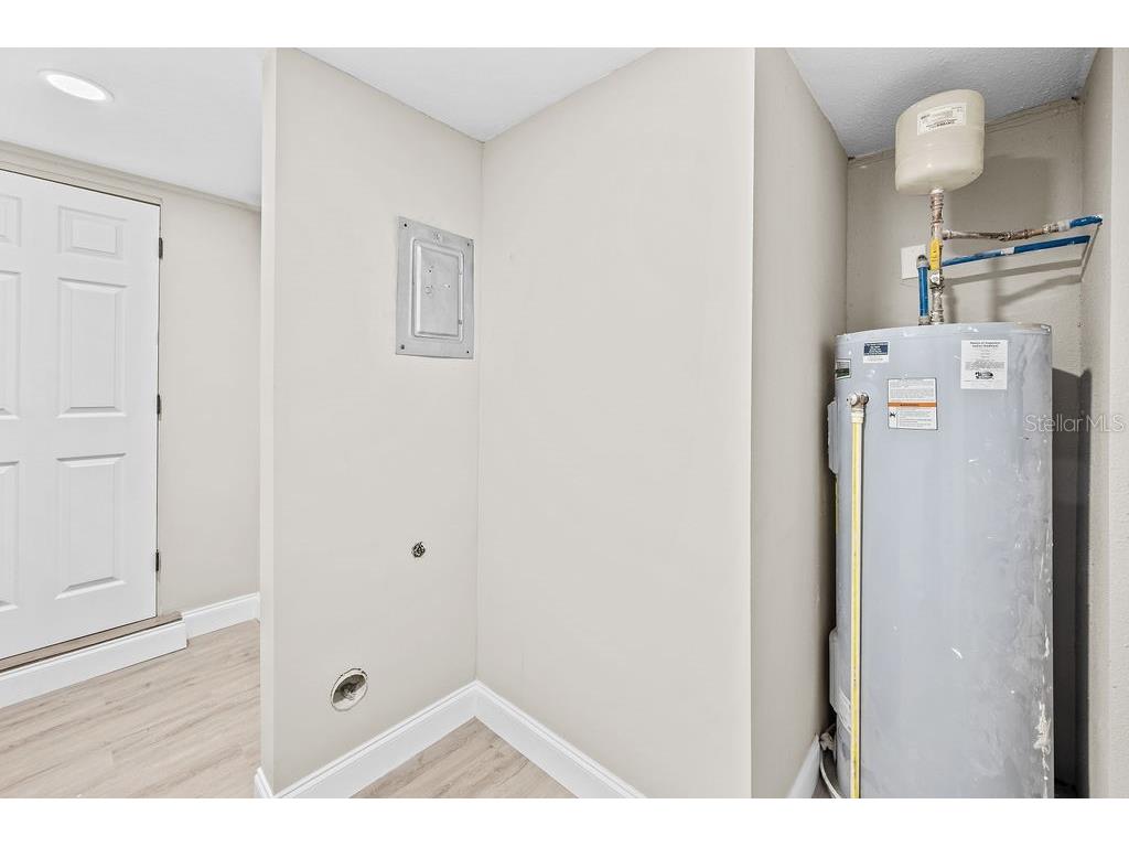 532 Buckingham Avenue Melbourne FL 32935 O6325357 image26