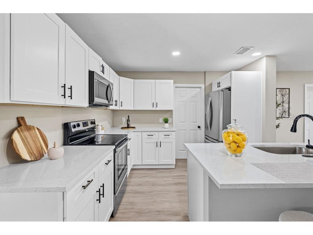 532 Buckingham Avenue Melbourne FL 32935 O6325357 image8