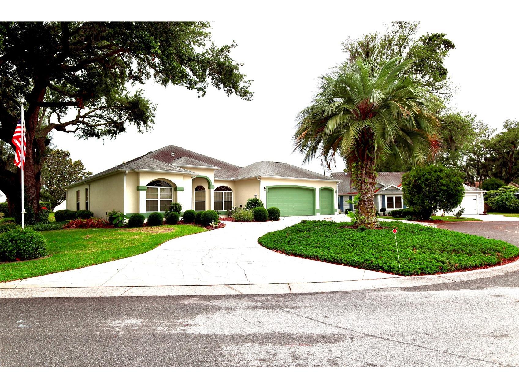 532 Carrera Drive Lady Lake FL 32159 G5112174 image3