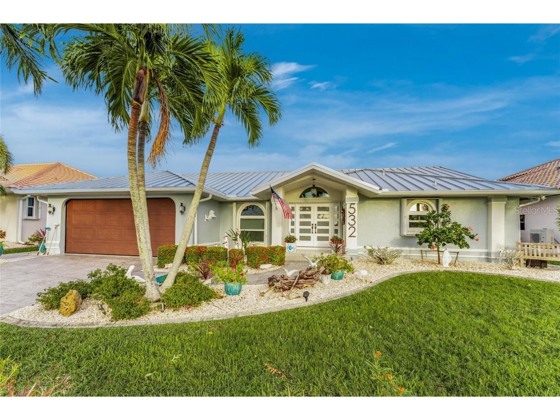 532 Eleuthera Drive Punta Gorda FL 33950 C7486575 image1