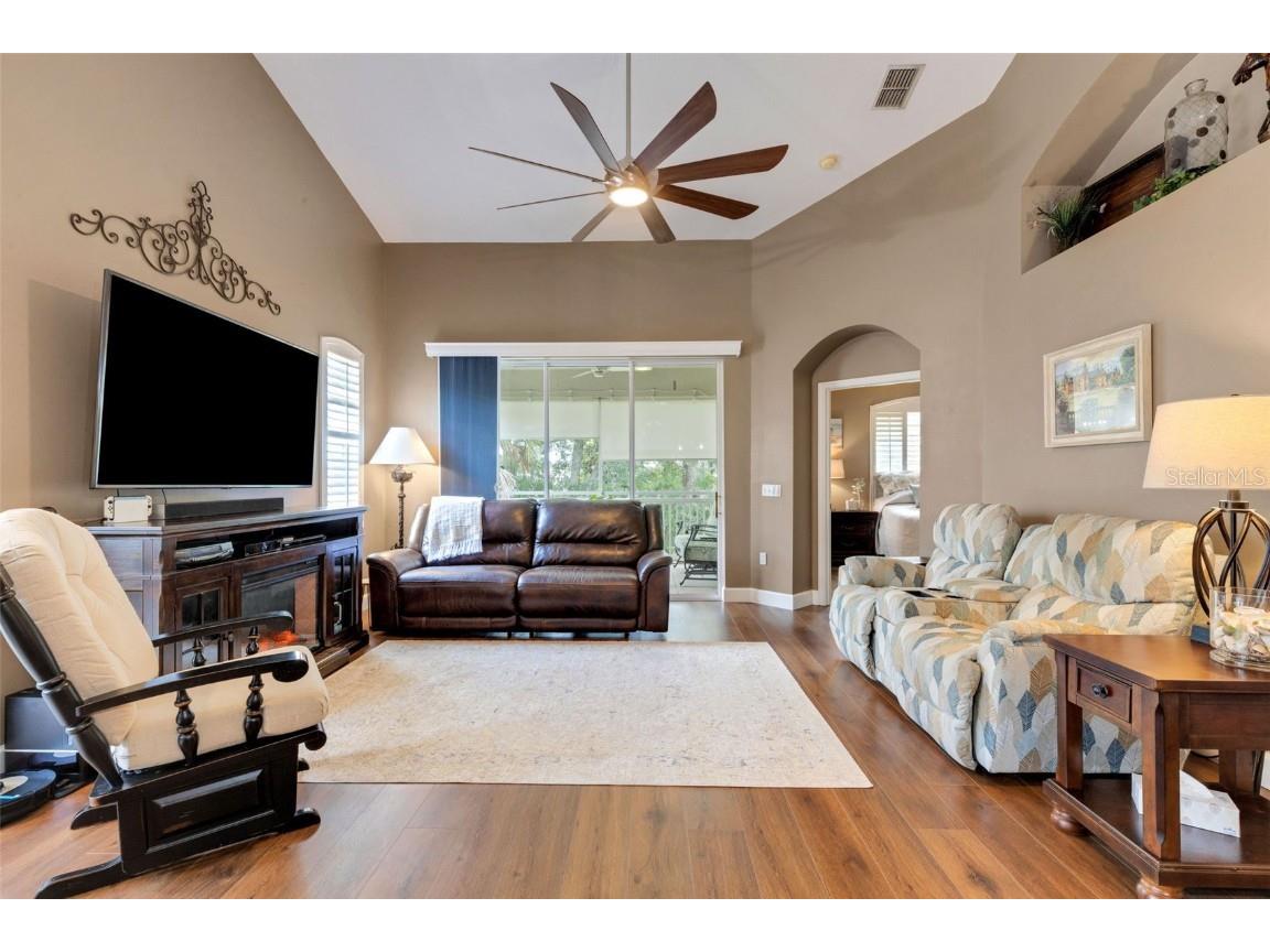 532 Grasslands Village Circle #N/A Lakeland FL 33803 L4954829 image7