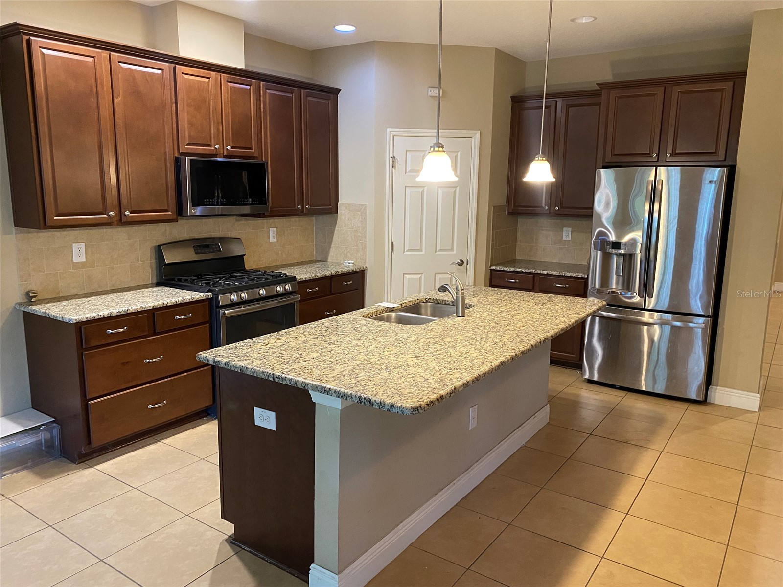 532 Manns Harbor Drive Apollo Beach FL 33572 P4938345 image15