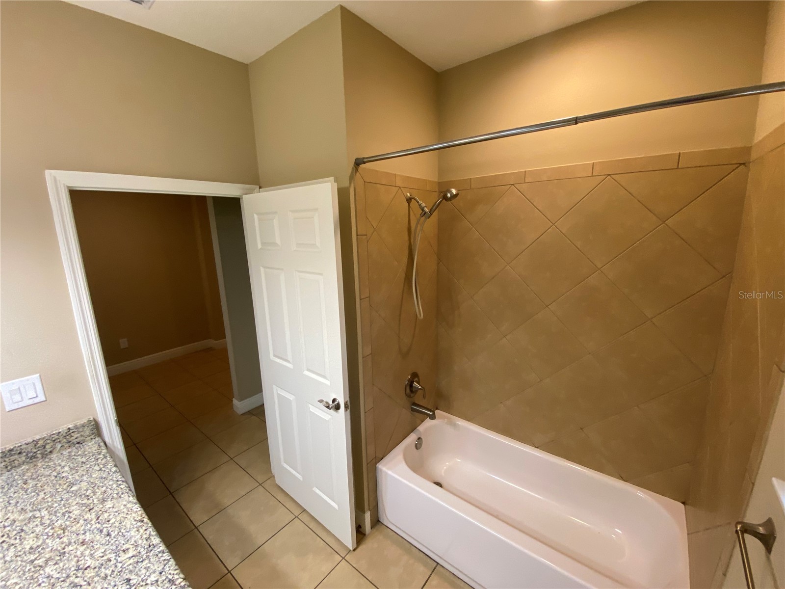 532 Manns Harbor Drive Apollo Beach FL 33572 P4938345 image9