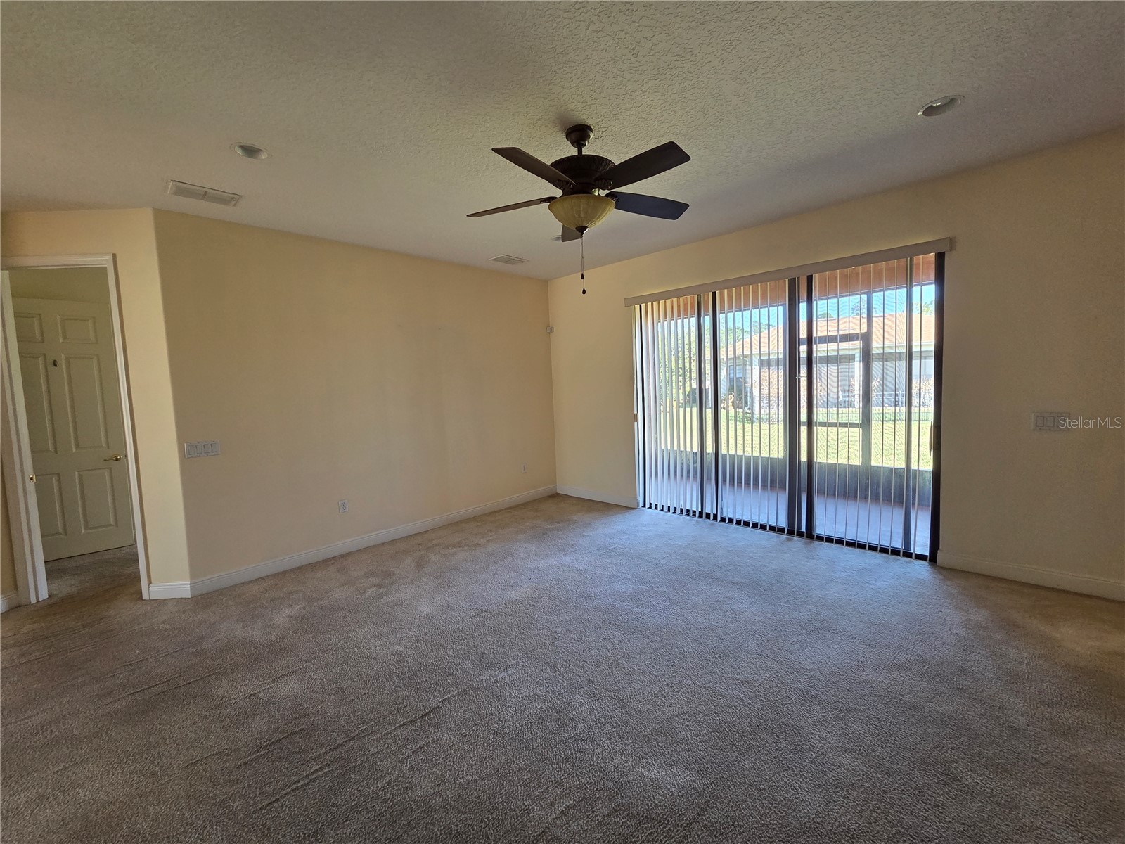 532 Pasadena Pl Poinciana FL 34759 P4937900 image4