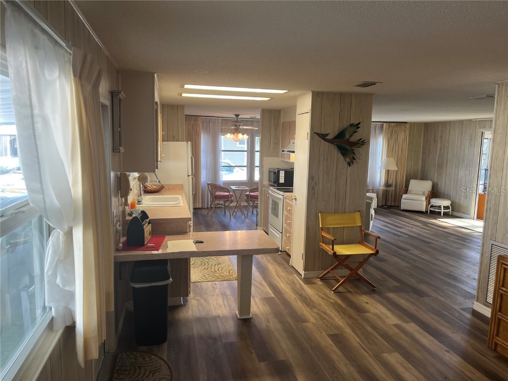 532 Via Veneto Venice FL 34285 N6137689 image27