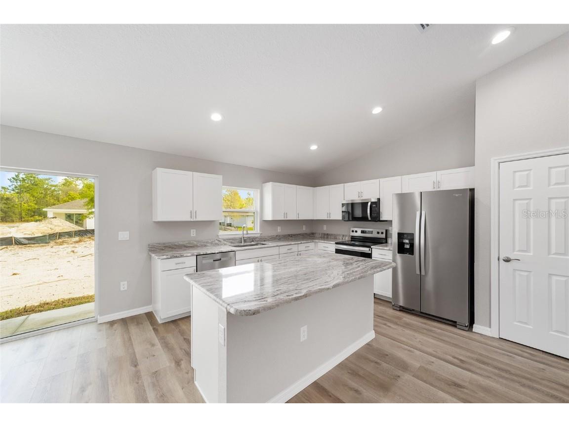 532 W Homeway Loop Citrus Springs FL 34434 OM700525 image7