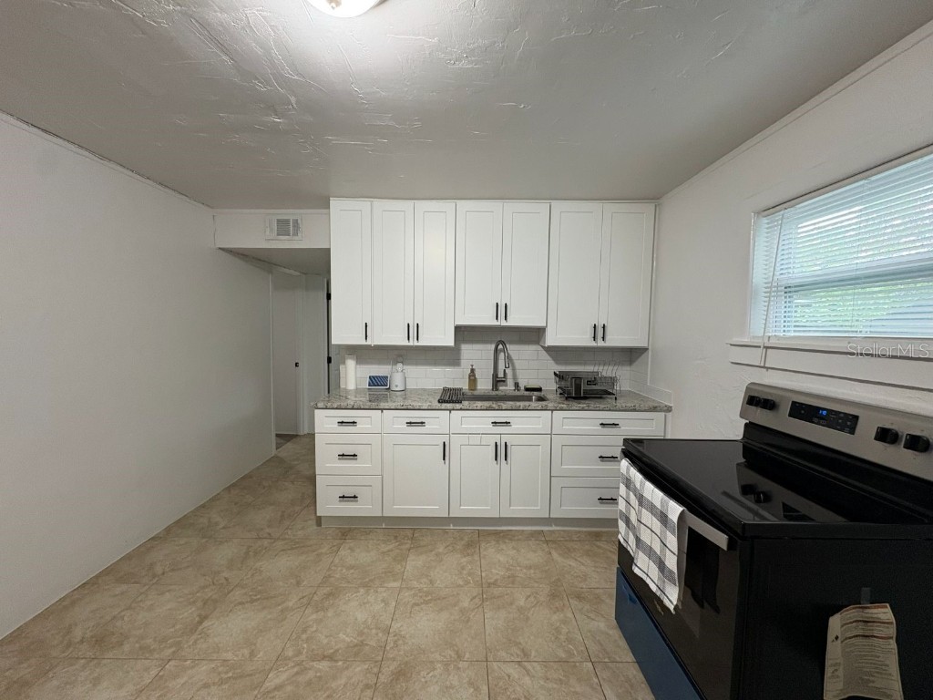 532 Washington Street Daytona Beach FL 32114 O6358180 image8