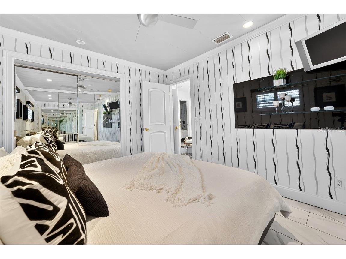 5320 Gulf Of Mexico Drive #101 Longboat Key FL 34228 A4666843 image26