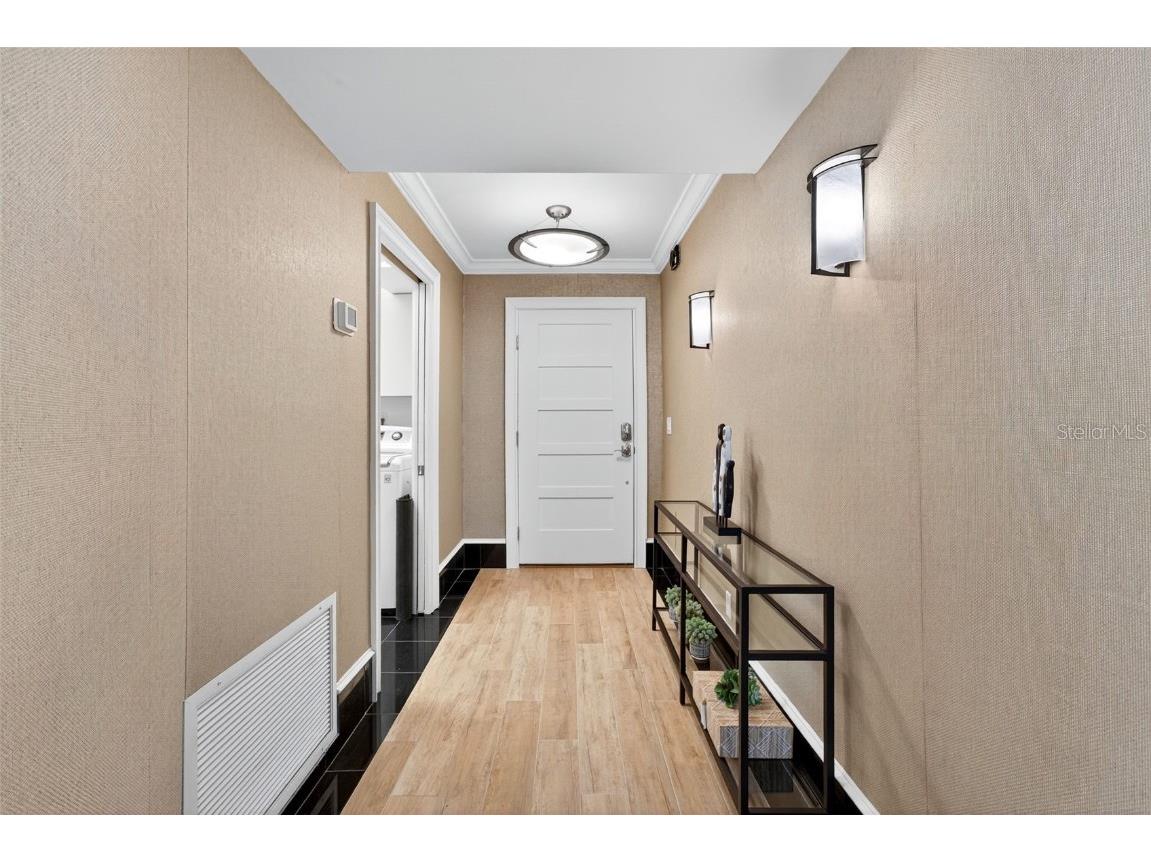 5320 Gulf Of Mexico Drive #101 Longboat Key FL 34228 A4666843 image3