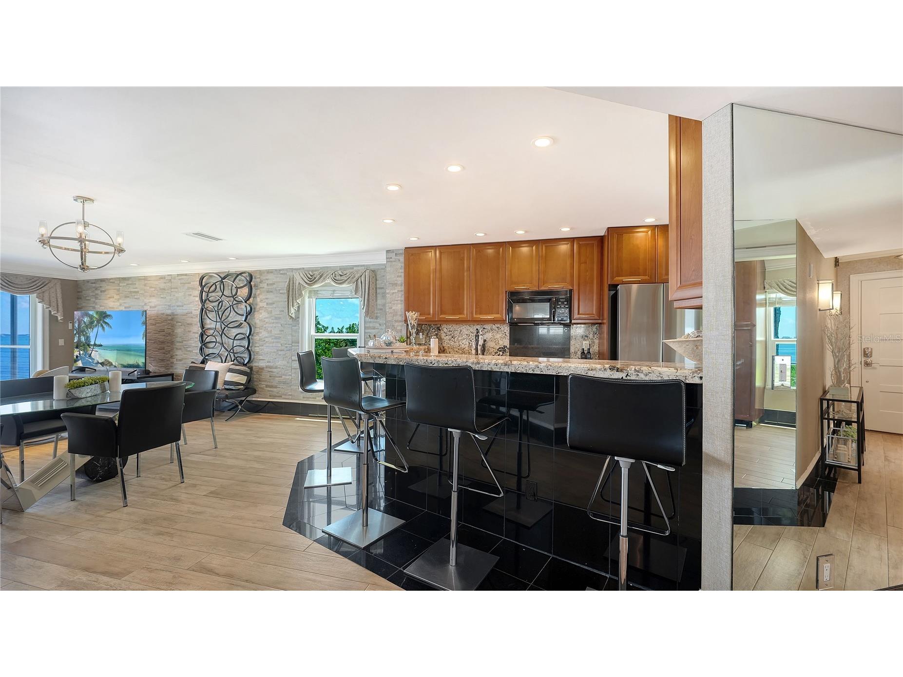 5320 Gulf Of Mexico Drive #101 Longboat Key FL 34228 A4693334 image18