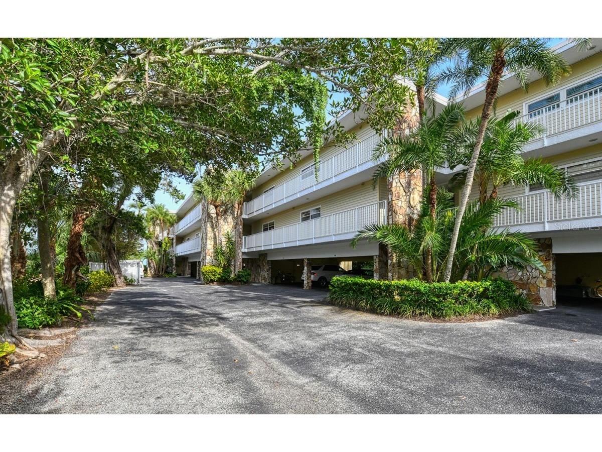 5320 Gulf Of Mexico Drive #101 Longboat Key FL 34228 A4693334 image2