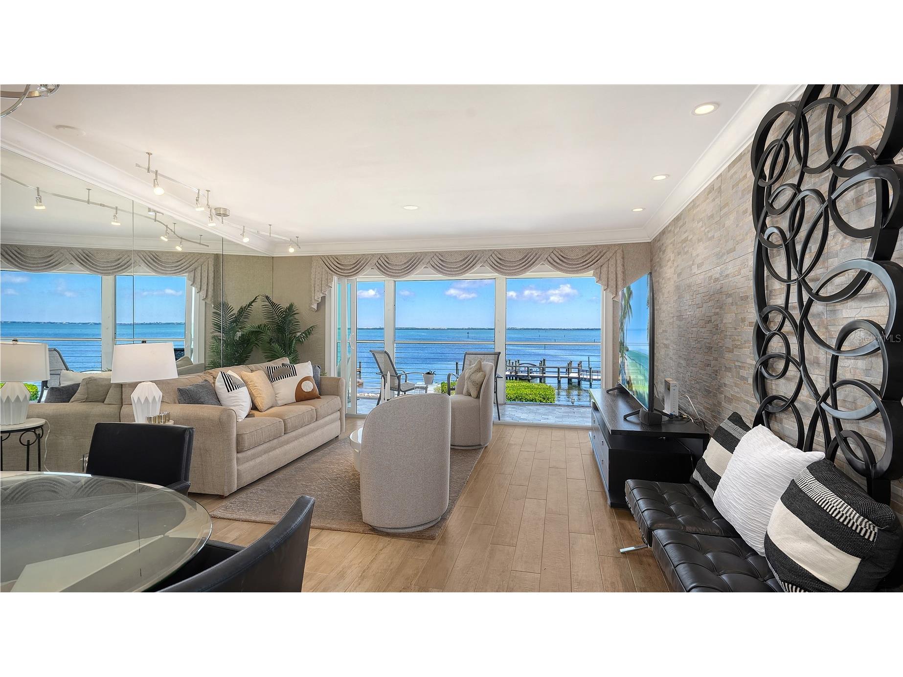 5320 Gulf Of Mexico Drive #101 Longboat Key FL 34228 A4693334 image5