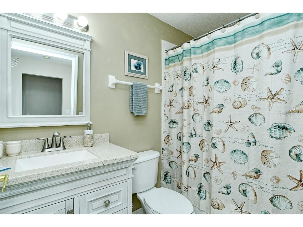 5320 Hyland Hills Avenue #2222 Sarasota FL 34241 A4667444 image29