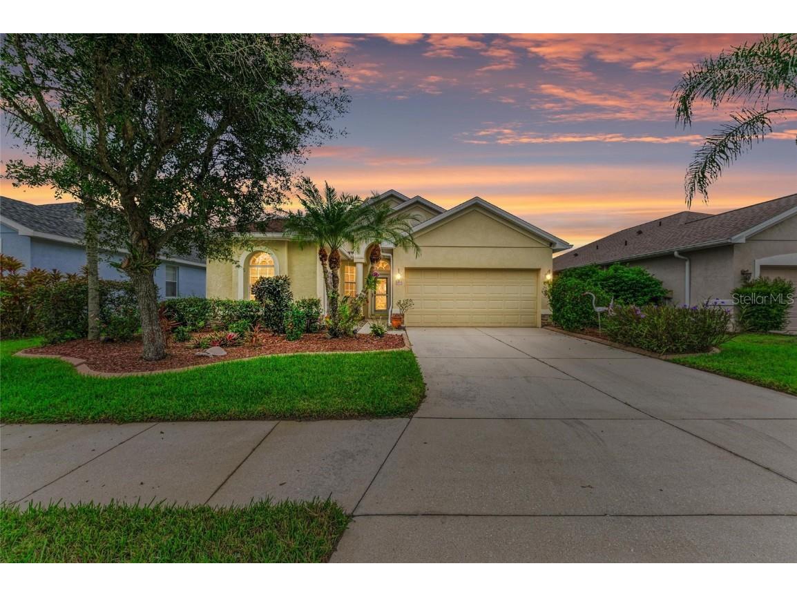 5320 Lakehurst Court Palmetto FL 34221 A4665357 image1