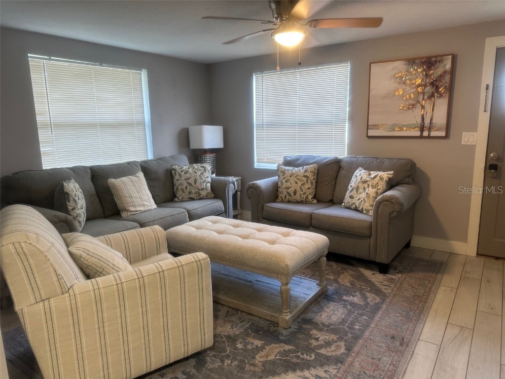 5320 Moeller Avenue Sarasota FL 34233 A4673965 image7