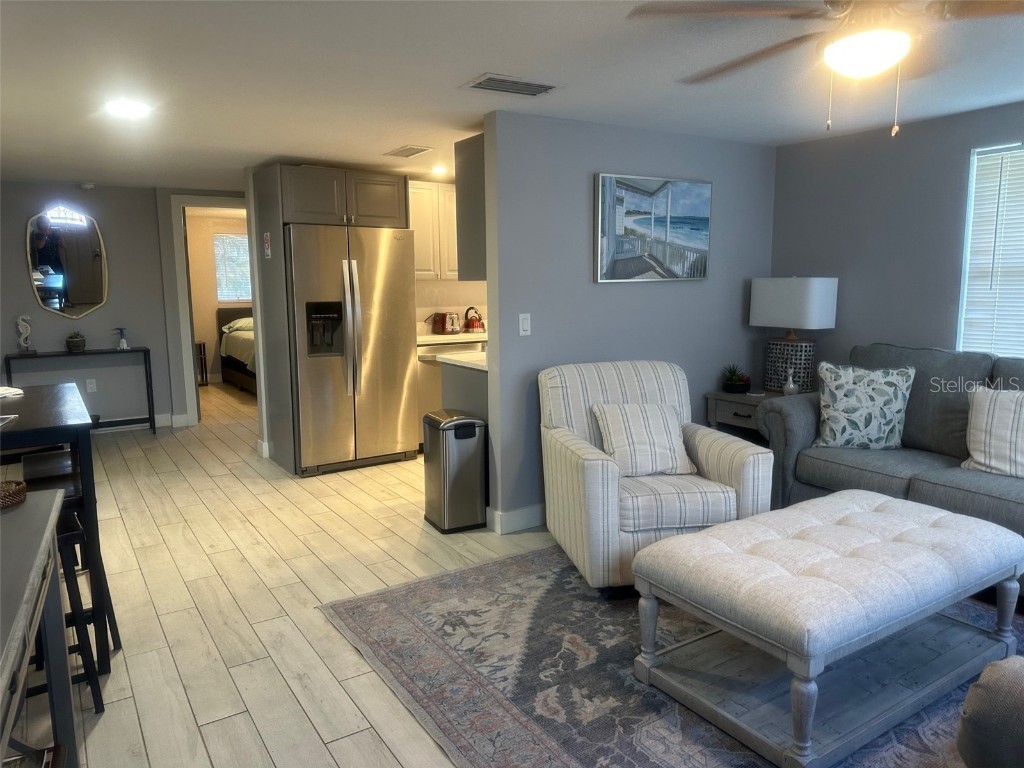 5320 Moeller Avenue Sarasota FL 34233 A4673965 image8