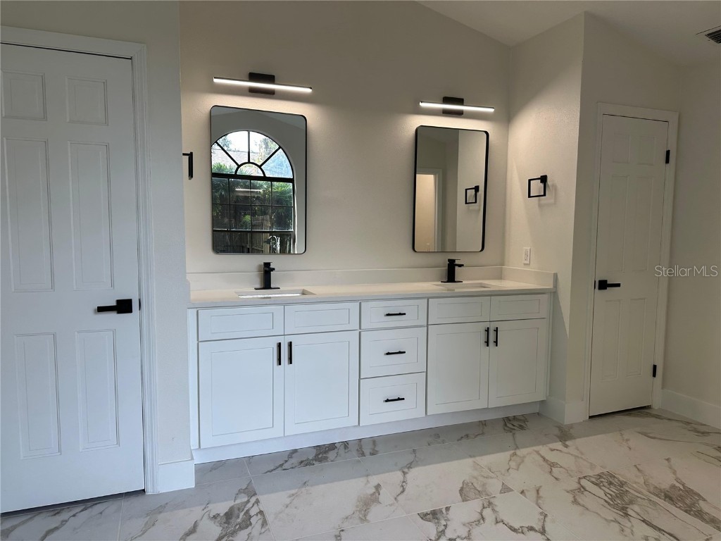 5320 NE 2nd Lane Ocala FL 34470 S5137248 image17