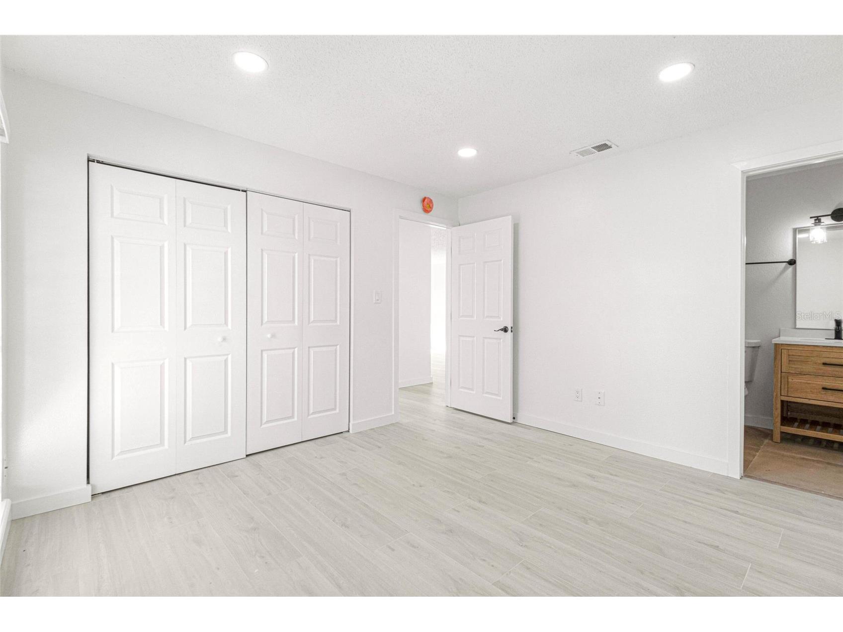 5320 SE 28th Lane Ocala FL 34480 OM720551 image13