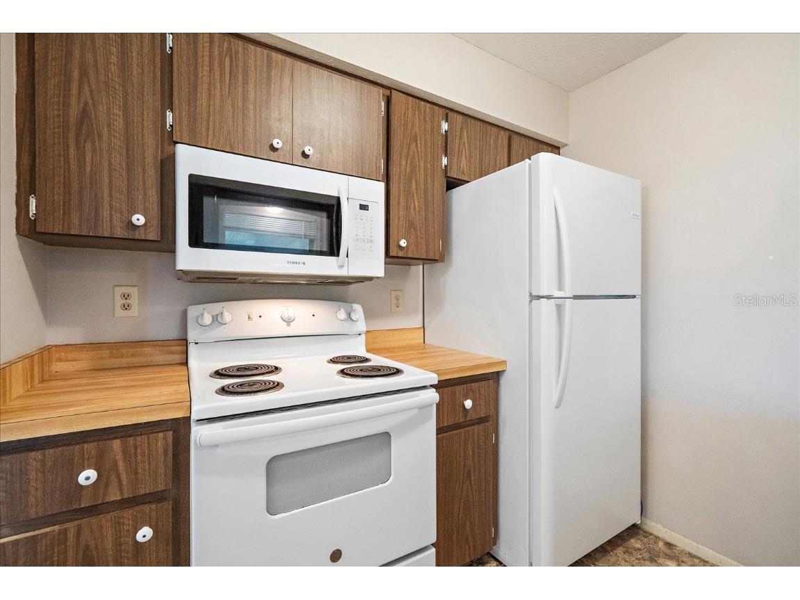 5321 Foxwood Drive Sarasota FL 34232 A4670079 image13