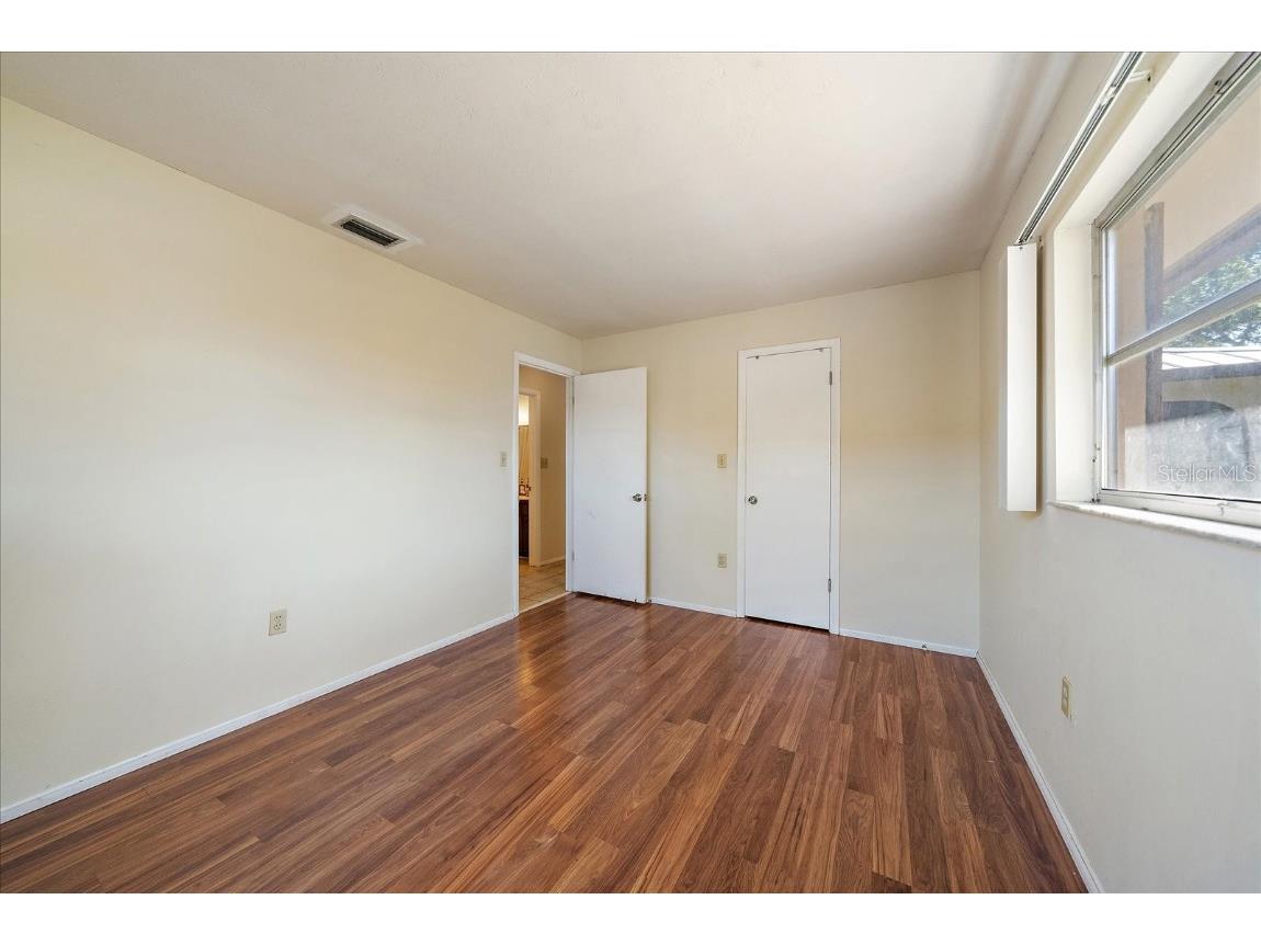 5321 Foxwood Drive Sarasota FL 34232 A4670079 image21