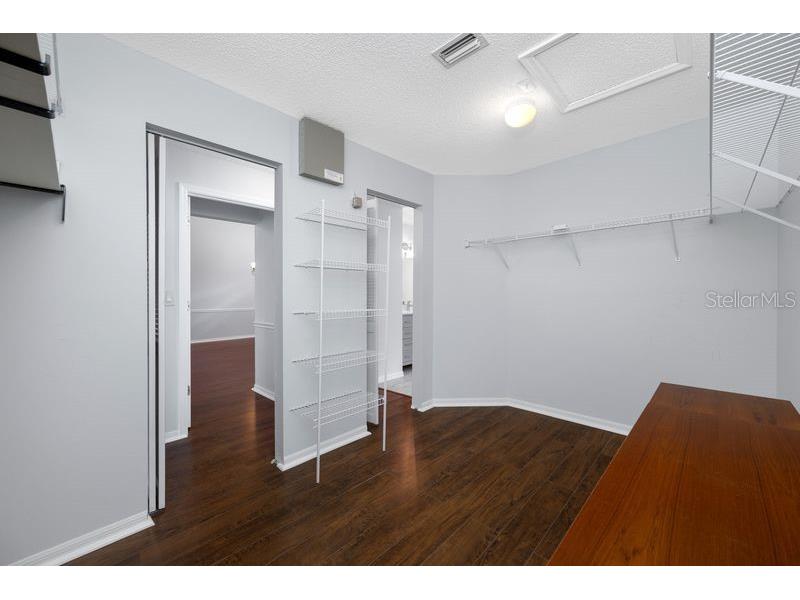 5321 Gardens Dr Sarasota FL 34243 TB8500945 image27