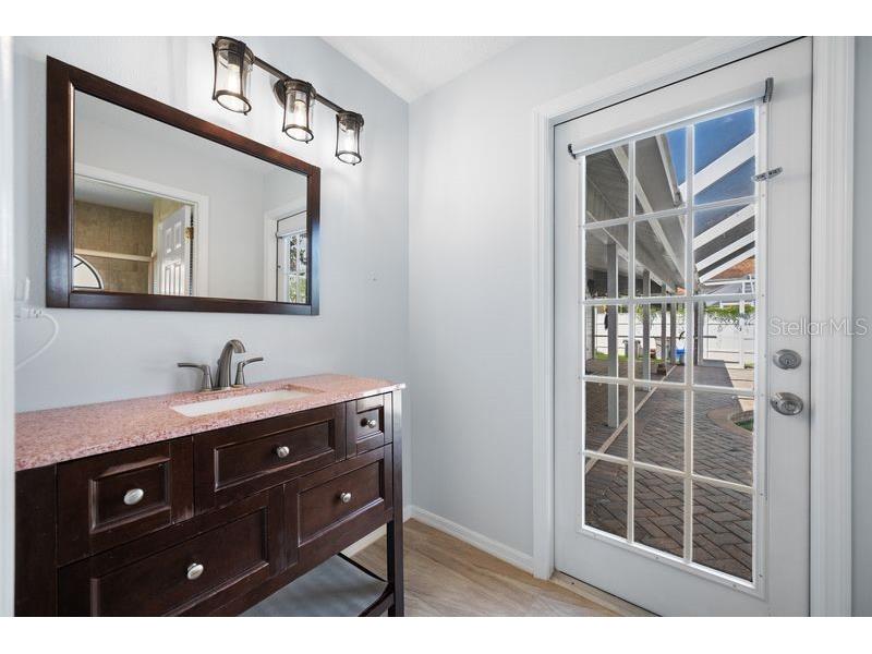 5321 Gardens Dr Sarasota FL 34243 TB8500945 image34