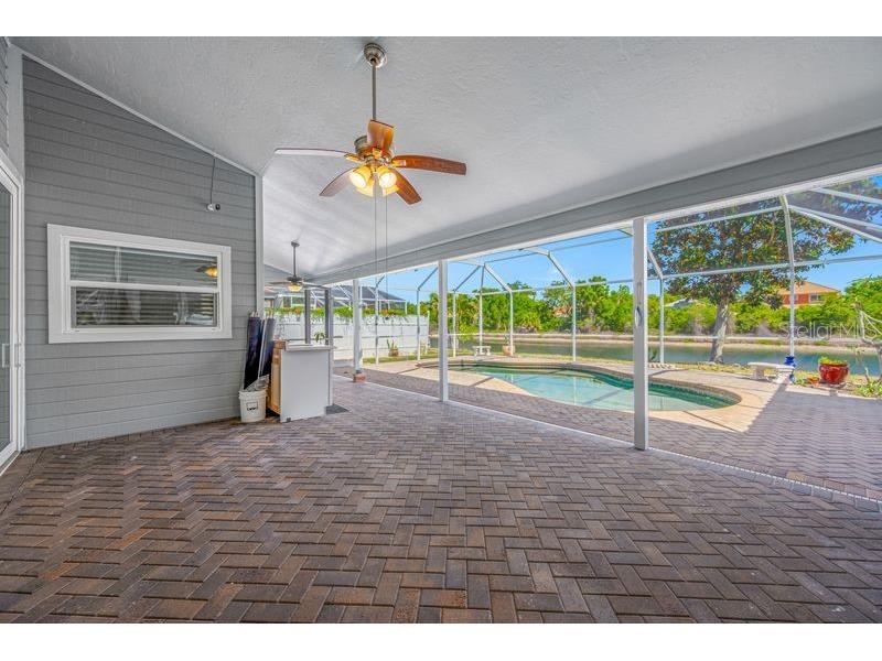 5321 Gardens Dr Sarasota FL 34243 TB8500945 image40