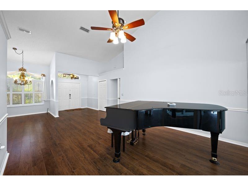 5321 Gardens Dr Sarasota FL 34243 TB8500945 image7