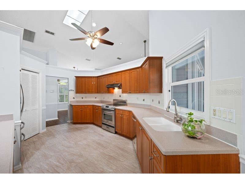 5321 Gardens Dr Sarasota FL 34243 TB8500945 image9