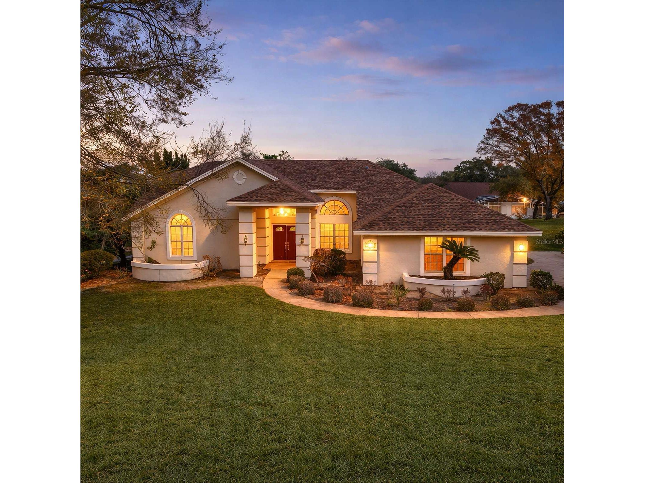 5321 Greens Drive Lady Lake FL 32159 - LAKE GRIFFIN G5107981 image1