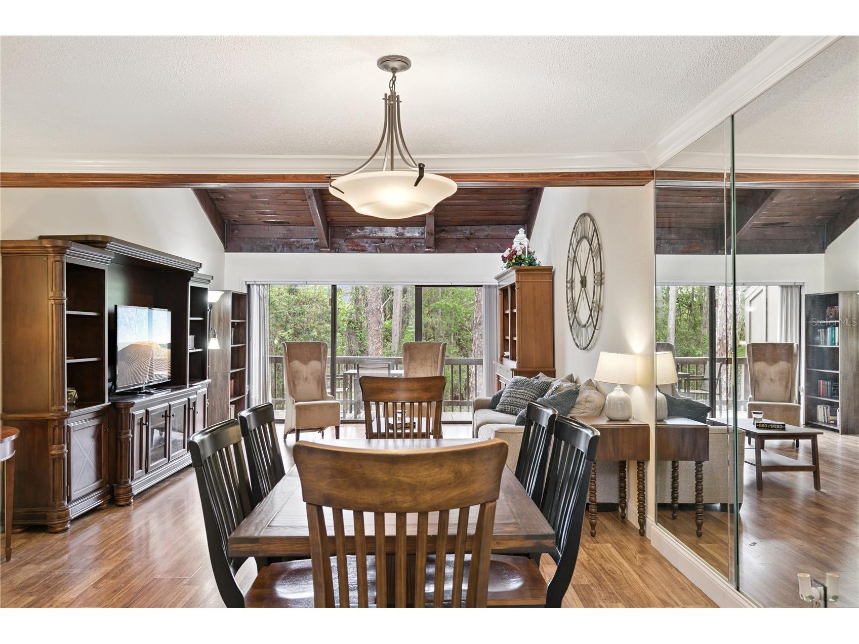 5321 Indian Creek Drive #D Orlando FL 32811 O6396164 image20