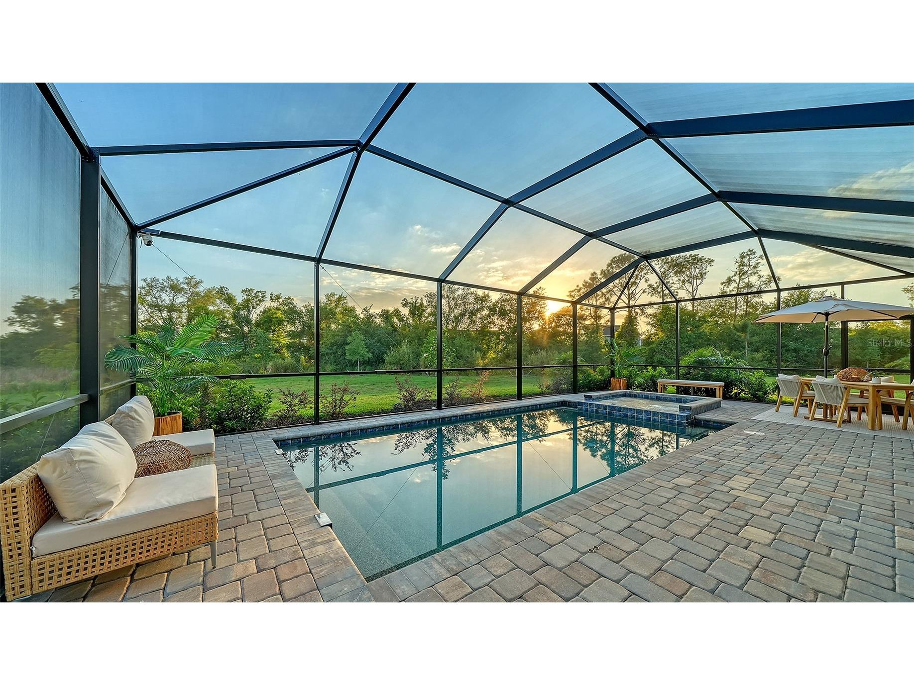 5321 Seal Isle Court Bradenton FL 34211 A4690516 image1