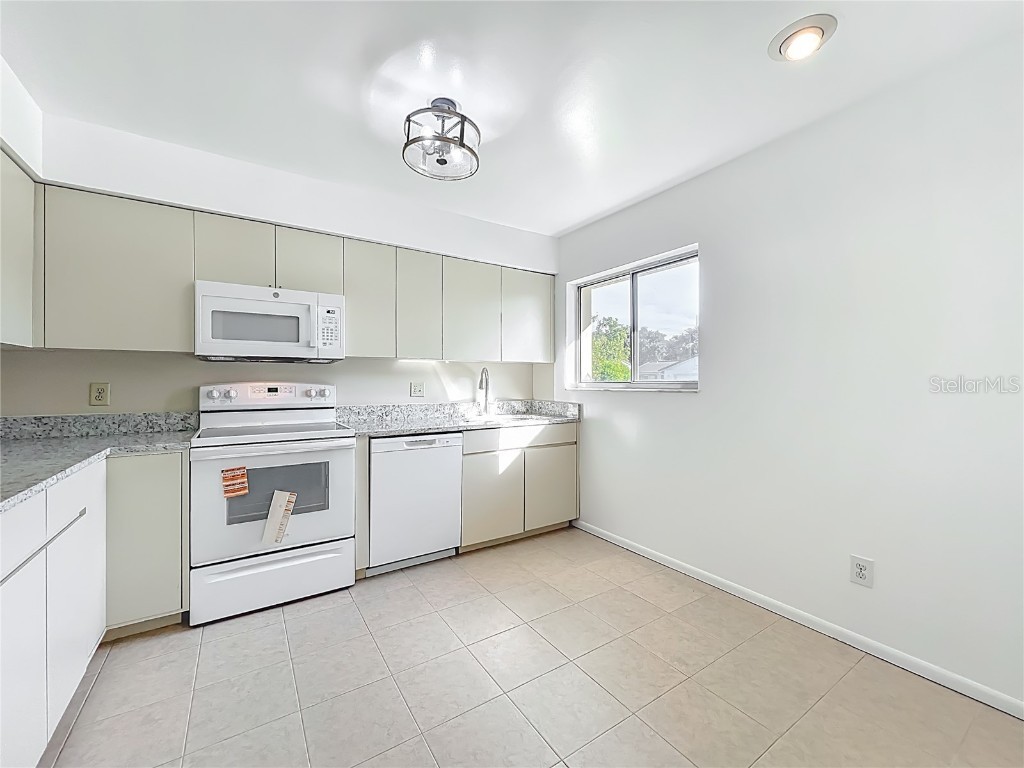 5321 Williamsport Drive Orlando FL 32821 O6358740 image17