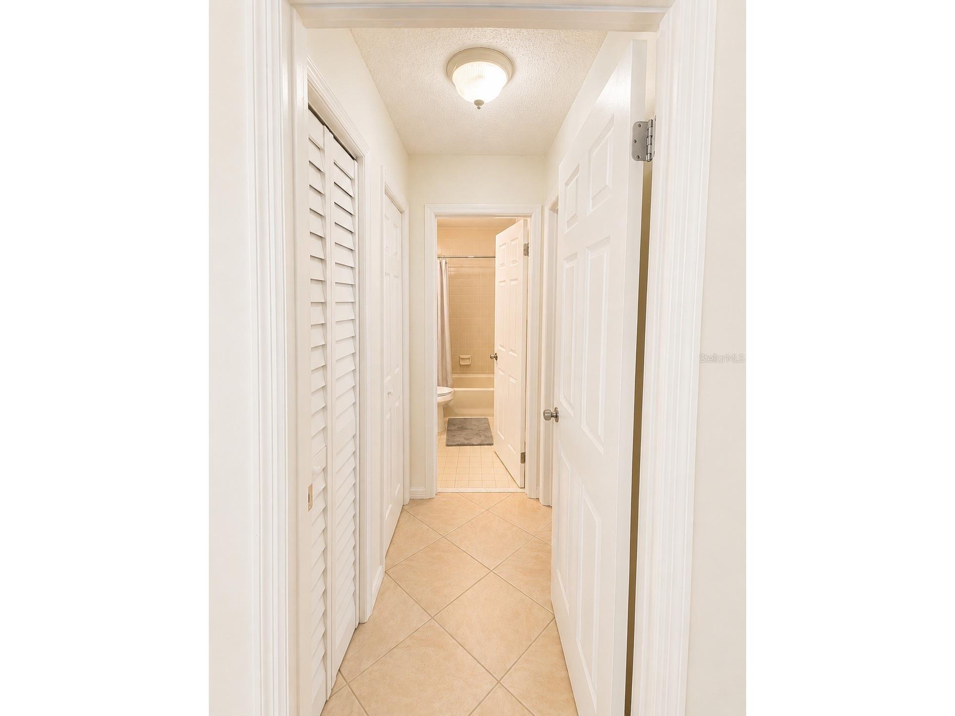 5322 11th Street Circle E #5322 Bradenton FL 34203 A4699004 image9