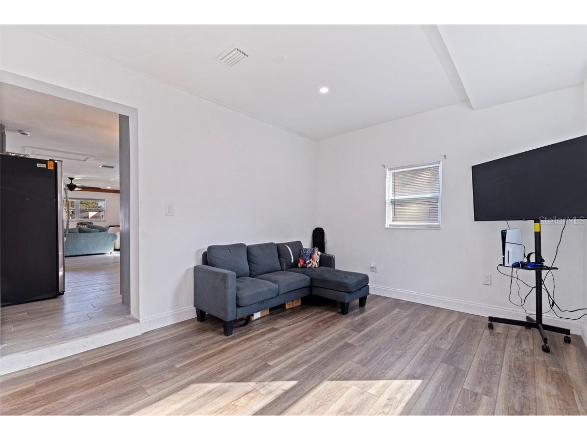 5322 25th Avenue S Gulfport FL 33707 TB8446466 image20