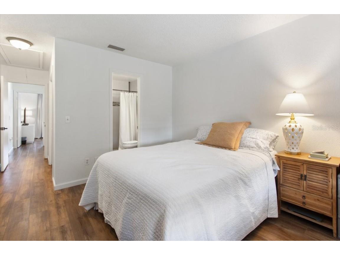 5322 Bradbury Court Tampa FL 33624 TB8452720 image13